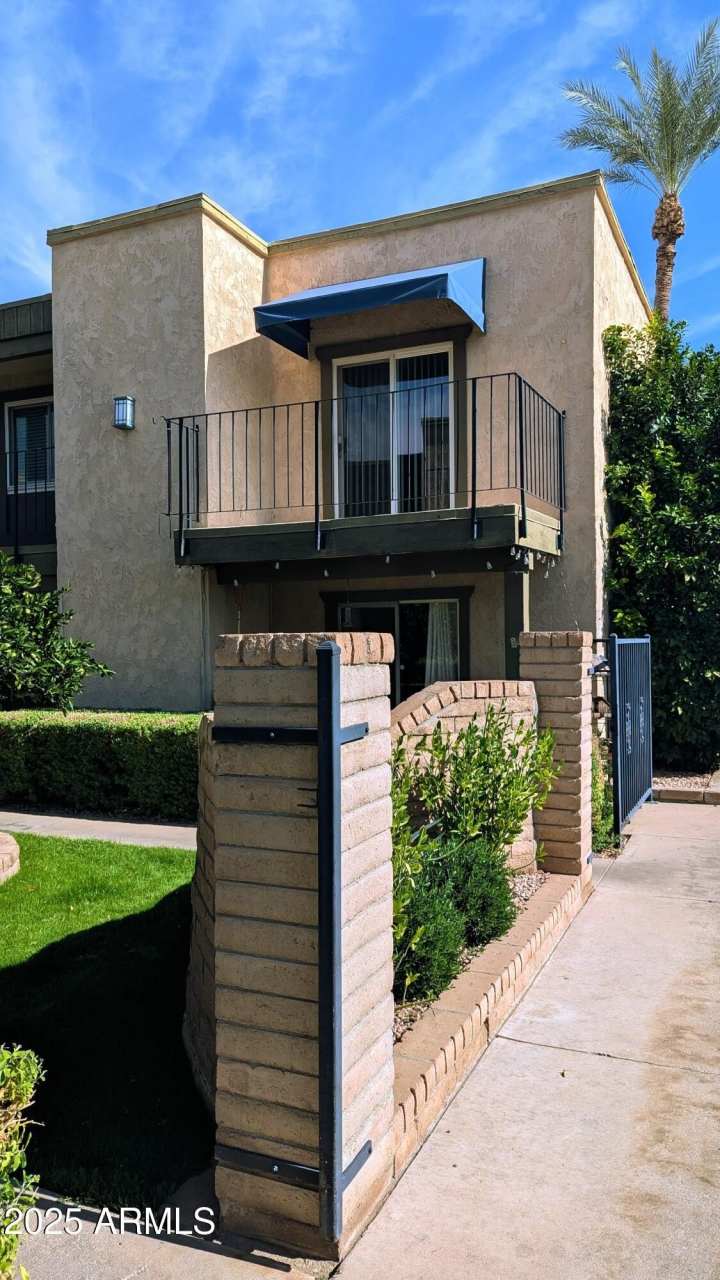 2228 E CAMPBELL Avenue unit: 234