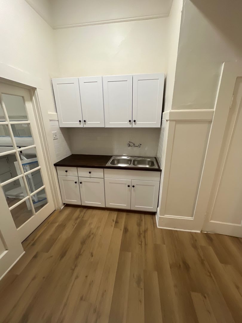 738-740 E Santa Barbara