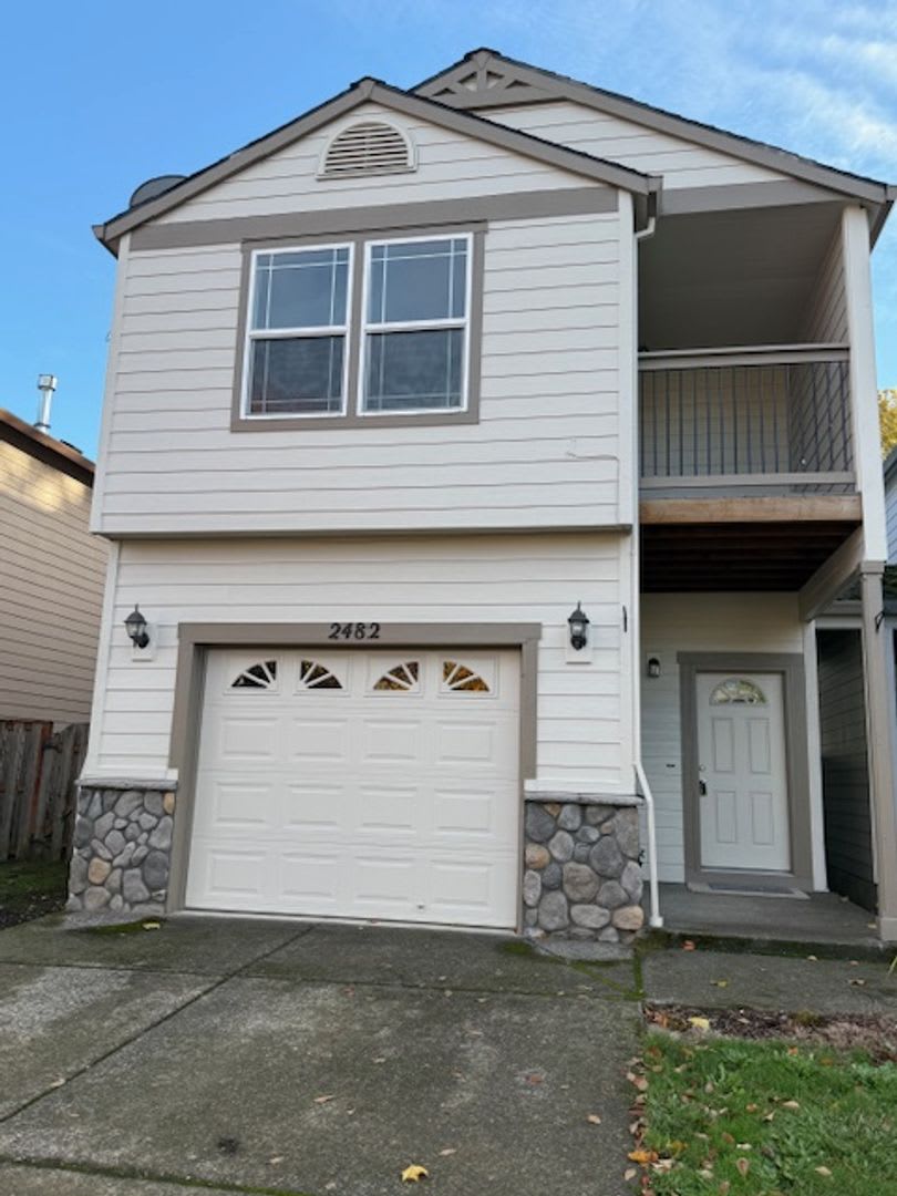 3 Bedroom 2.5 Bath Forest Grove OR