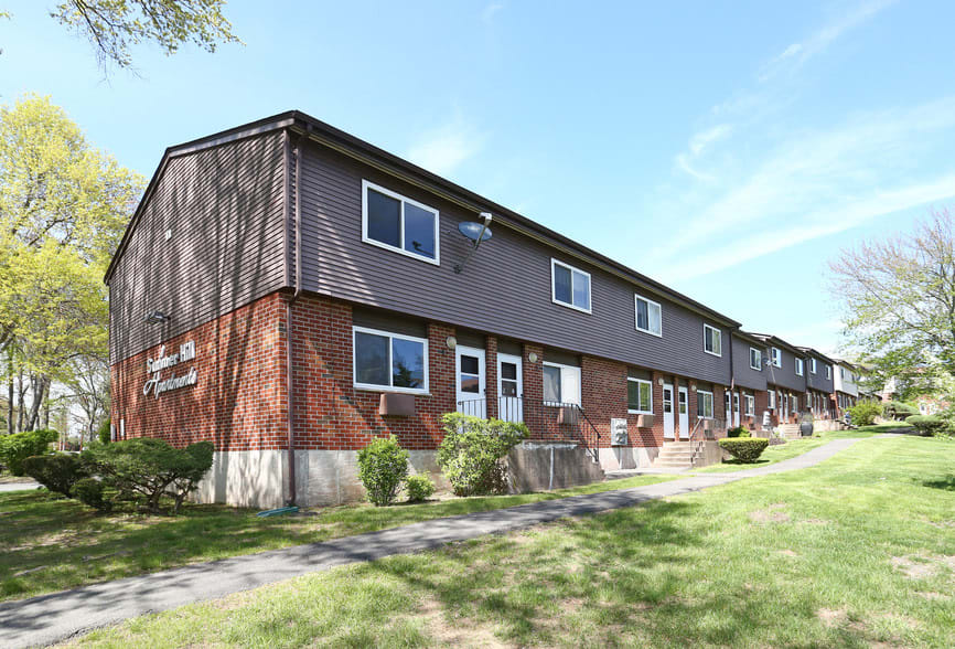 Summer Hill Apartments