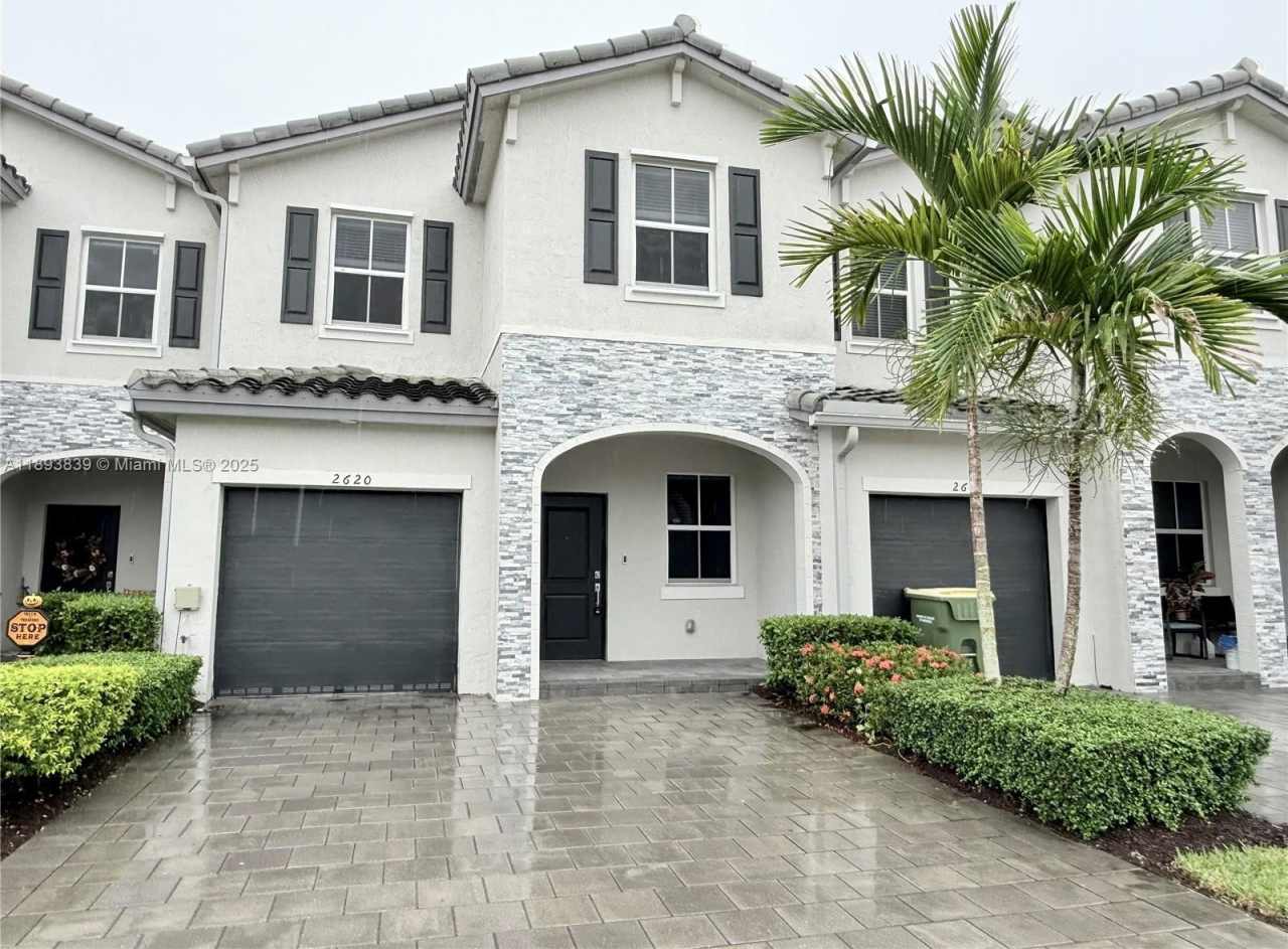 2620 SE 11th Ct