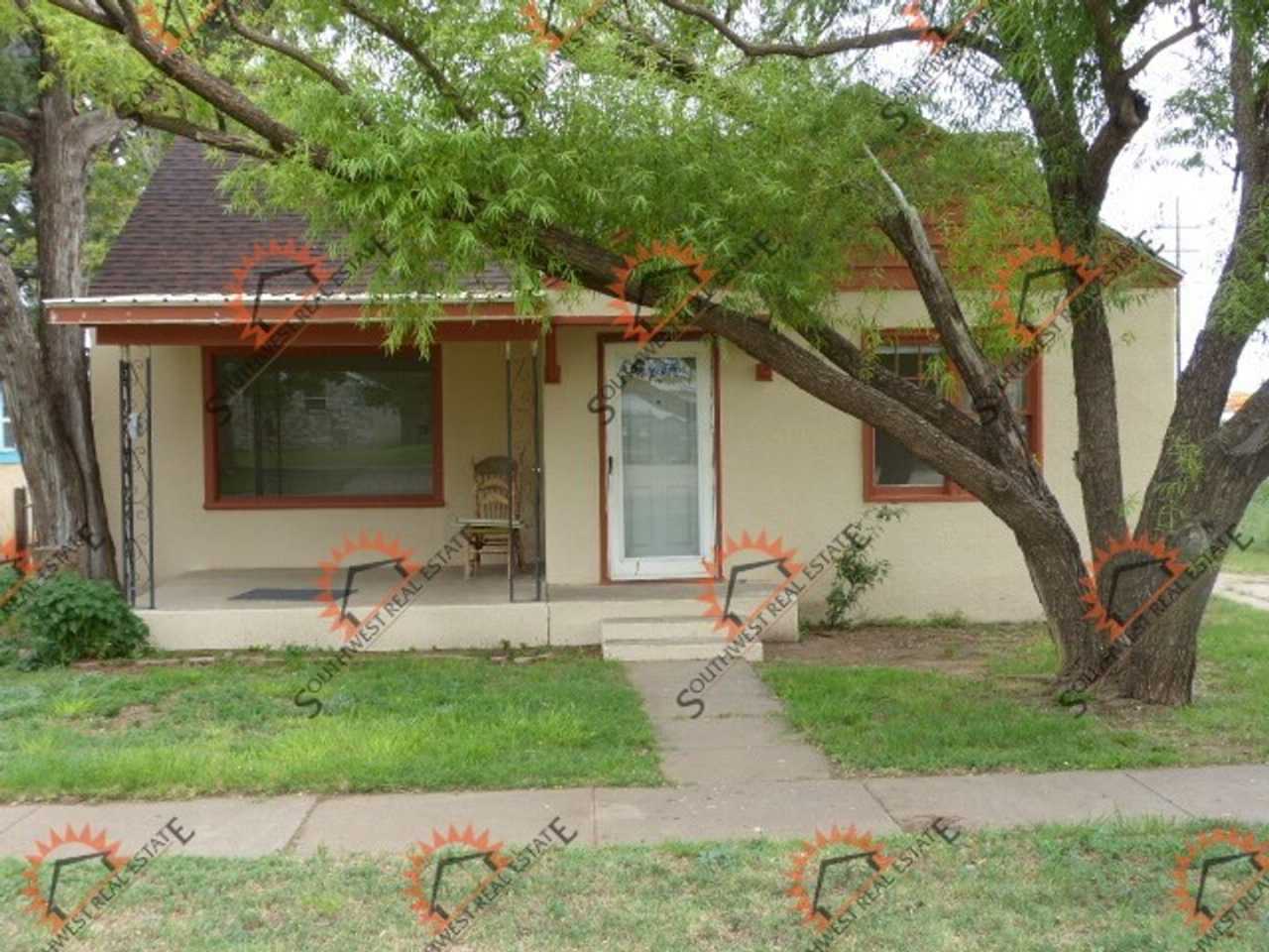 3 Bed 2 Bath House