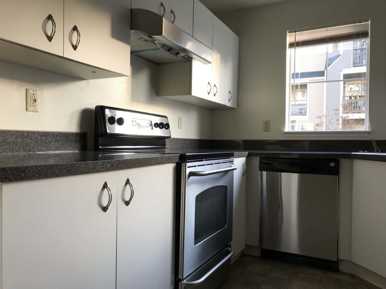 5300 Harbour Pointe Blvd