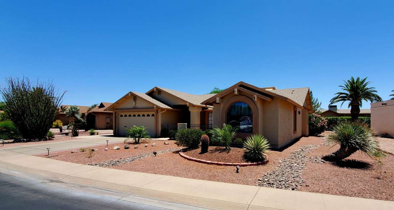 Perfect  Newly Updated Vacation Home, in Leisure World a 45+ Active Adult Community. Available May through October 2025, then April 2026