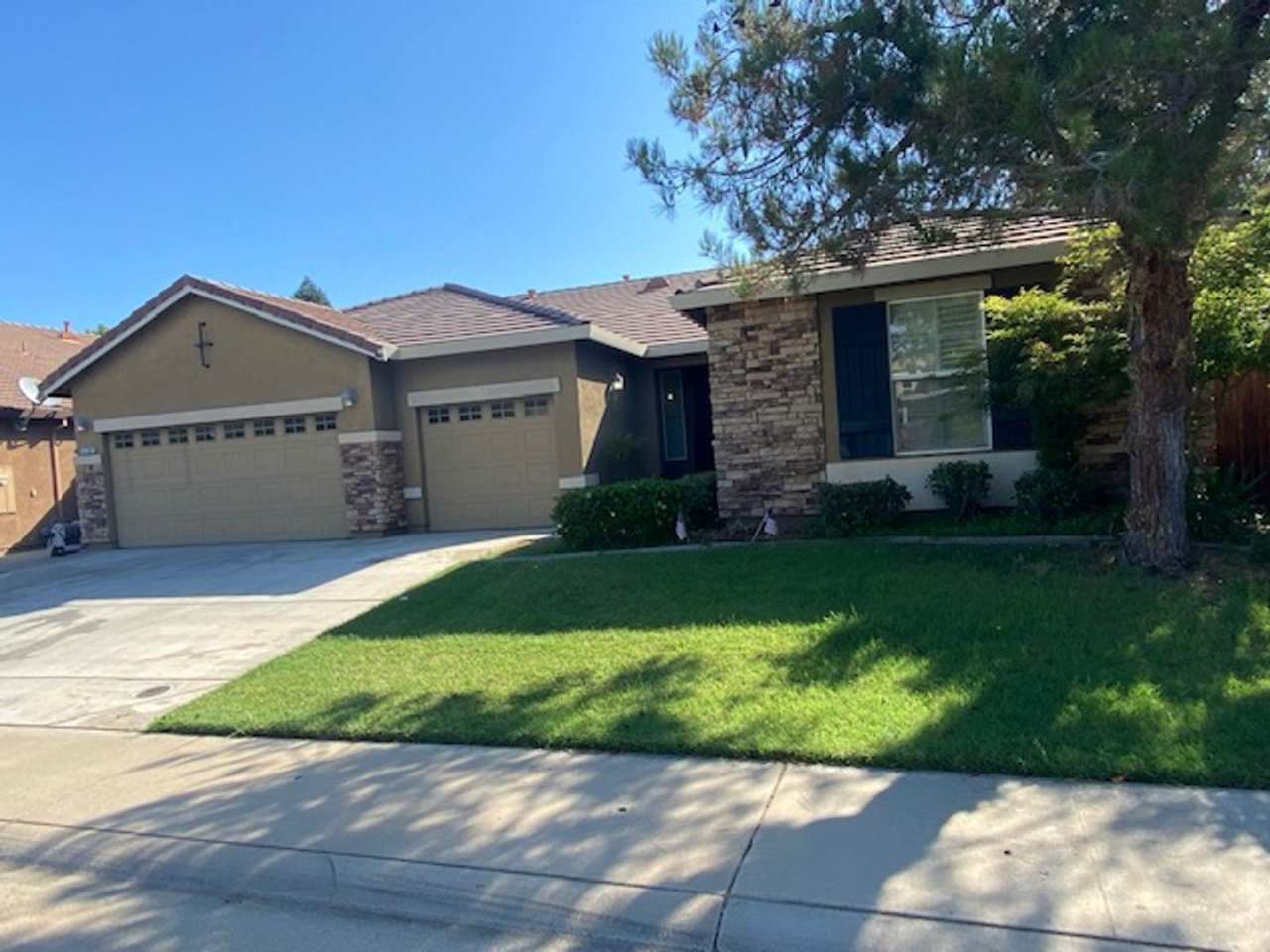 Single level home in Lincoln Crossing