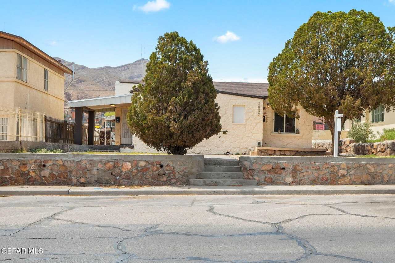 2805 GRANT Avenue unit: B