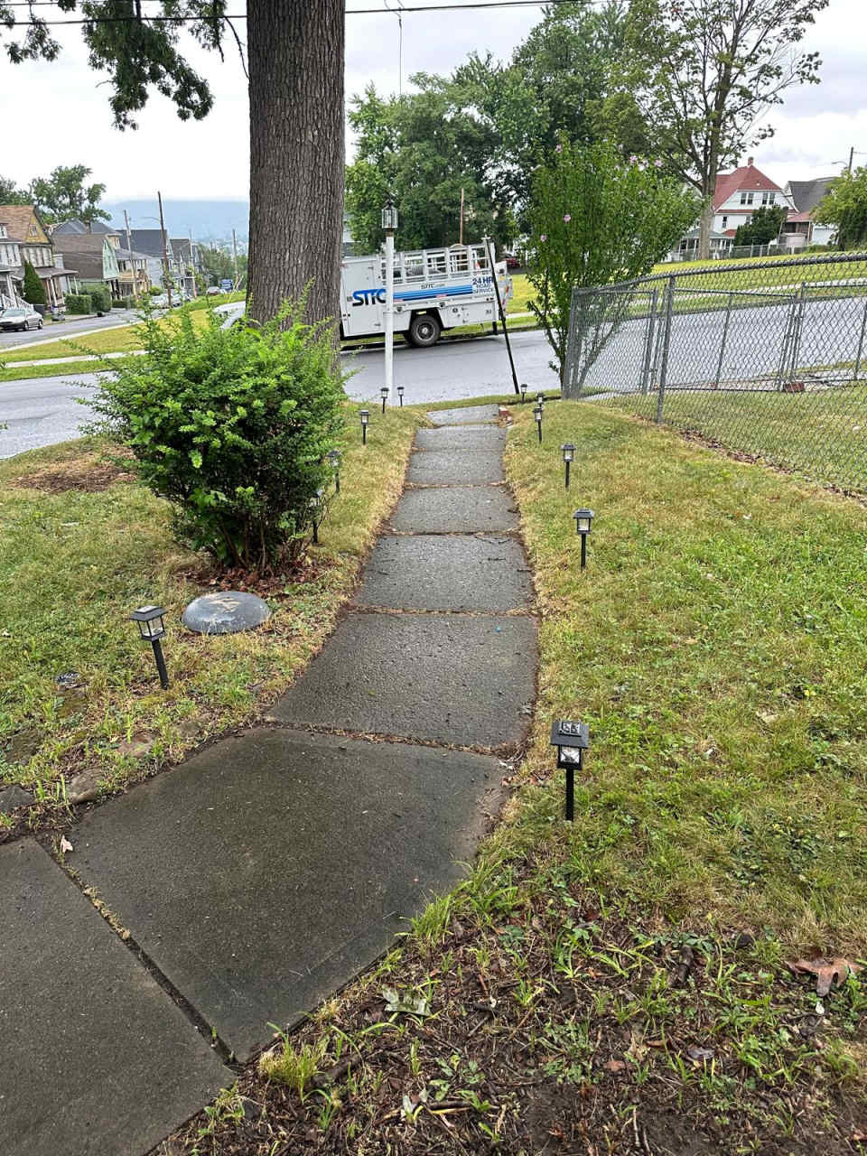 202 Colfax Ave Apt 3