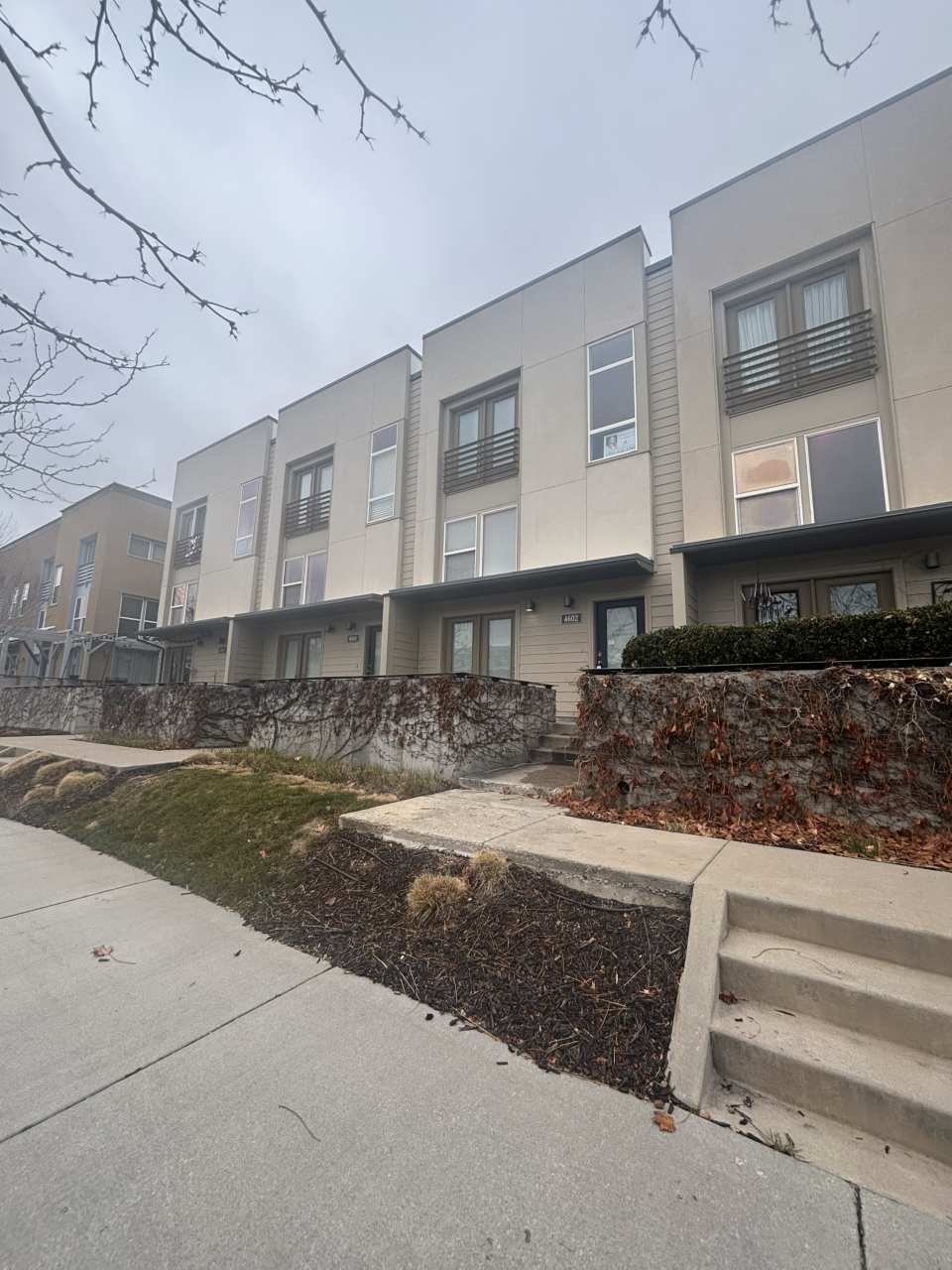 4602 South Jordan Parkway