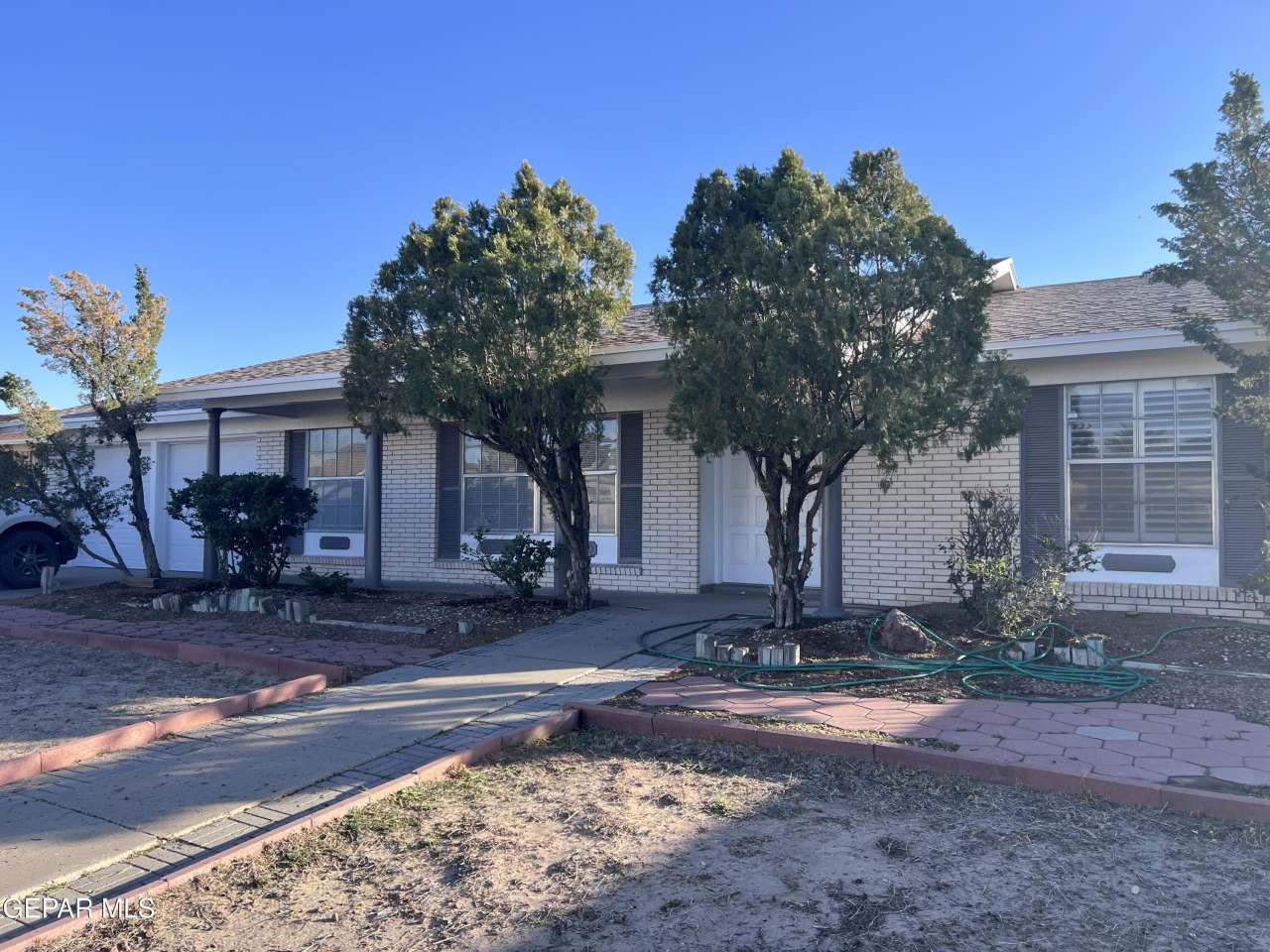 10524 CANDLEWOOD Avenue