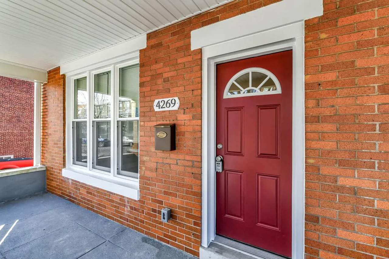 Available Now- Beautiful 3 Bedroom, 2 Bath Home in Baltimore, MD!