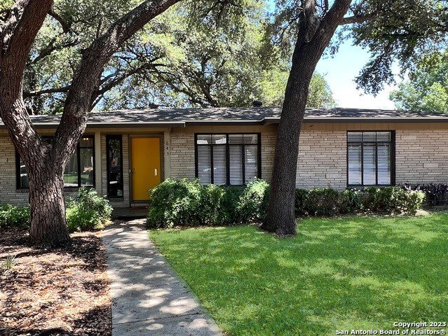 643 Brightwood Pl
