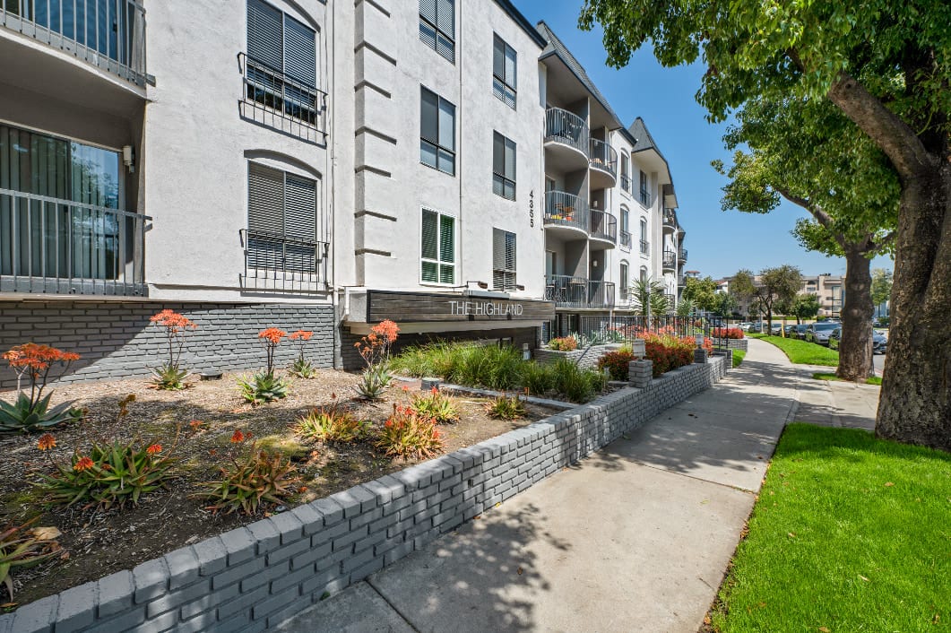 The Highland at Sherman Oaks