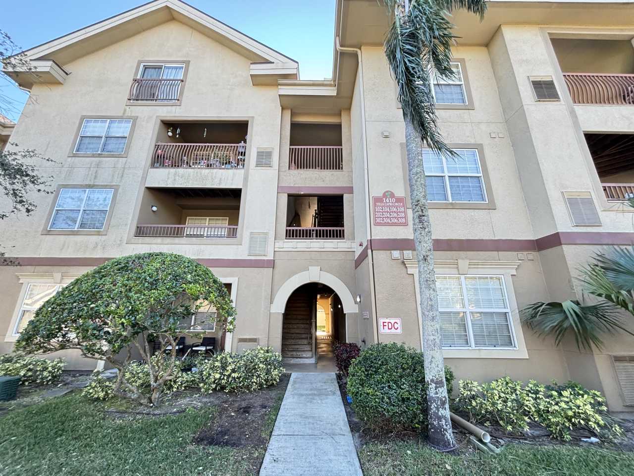 1410 Villa Capri Cir Apt 308