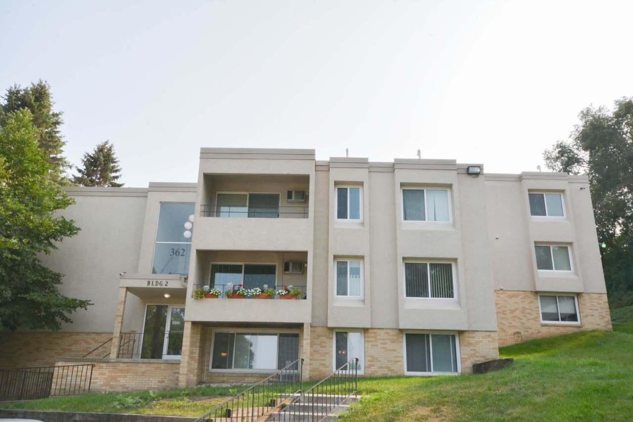 1br condo with tons of amenities!