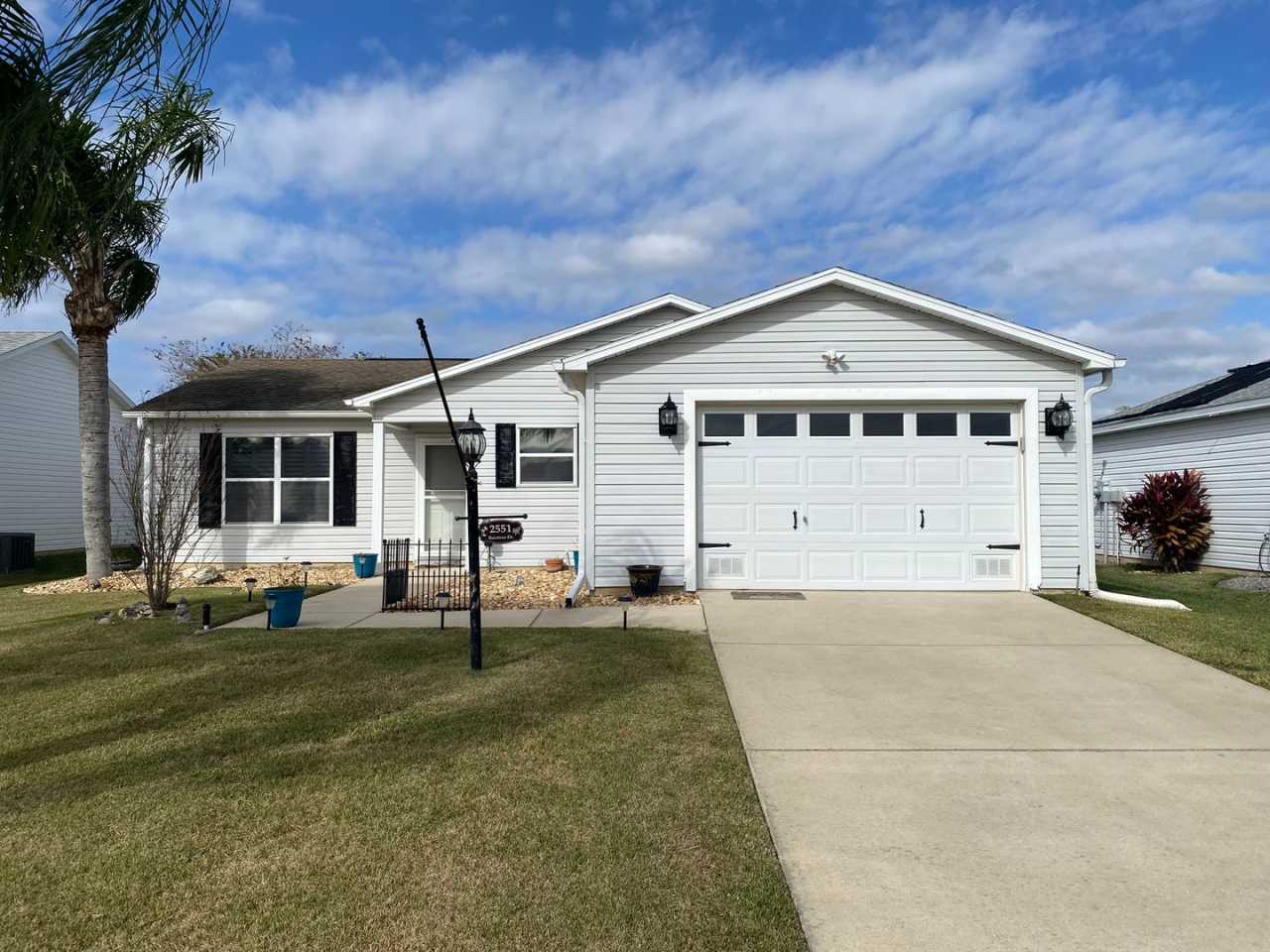 SEASONAL RENTAL or ANNUAL LEASE in The Village of Duval 2 Beds, 2 Bath + den home, Pets OK.