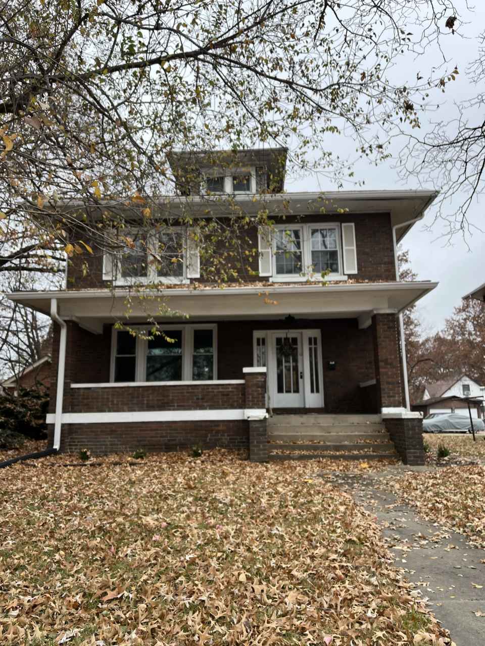 401 South Buchanan Street