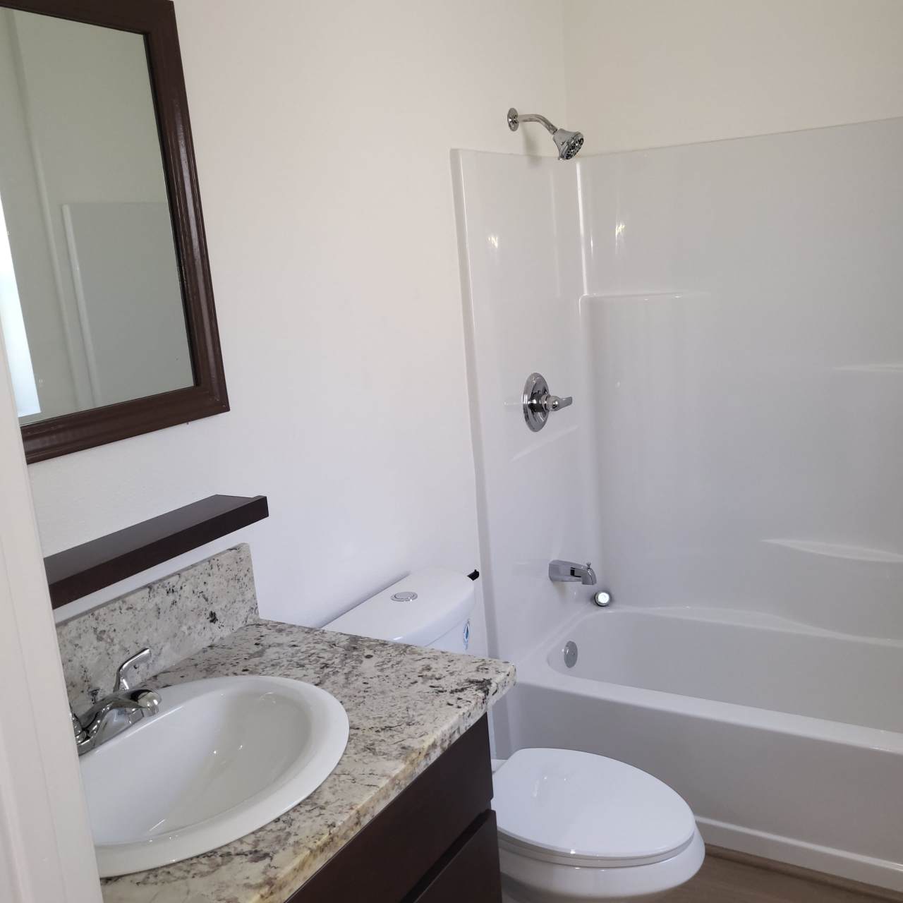 2906 1/2 South Palm Grove Avenue