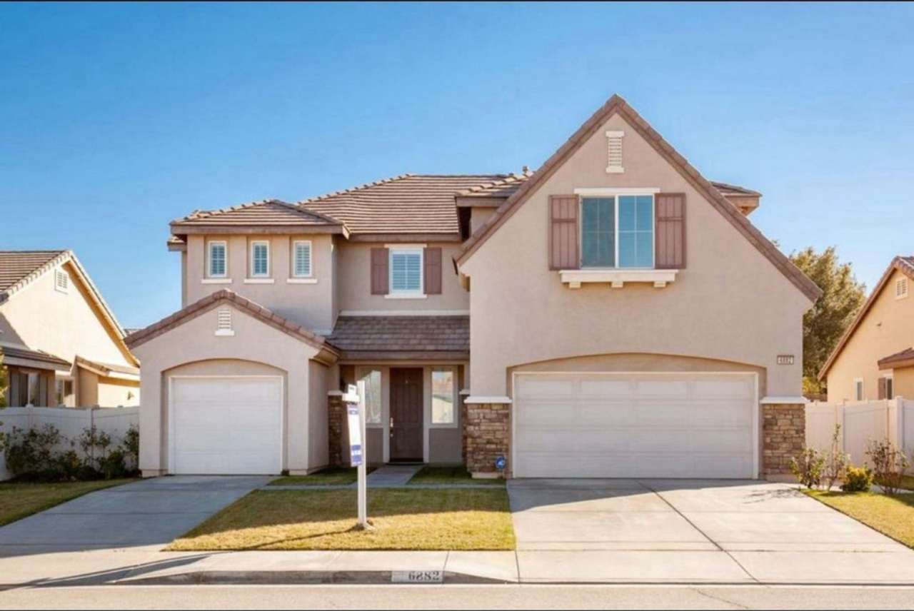 Spacious 5BR House in Palmdale