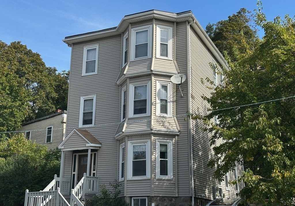 127 Marcella Street unit: 1