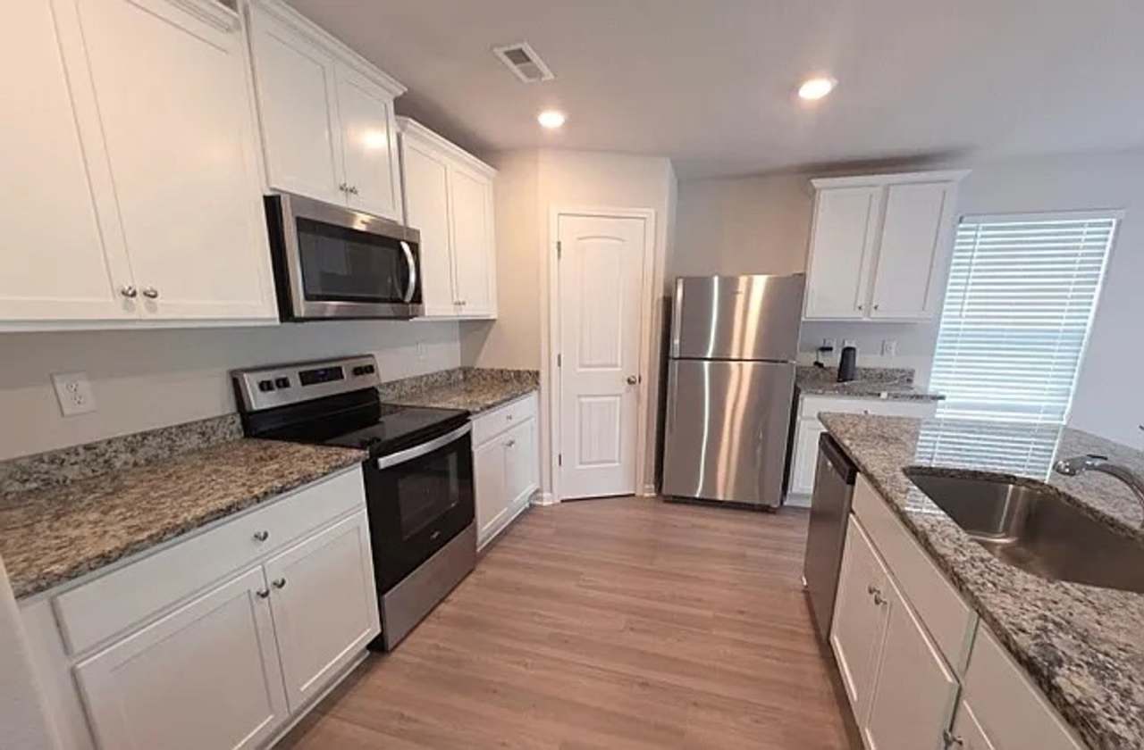 Room in 4 Bedroom Home at Nia Rd