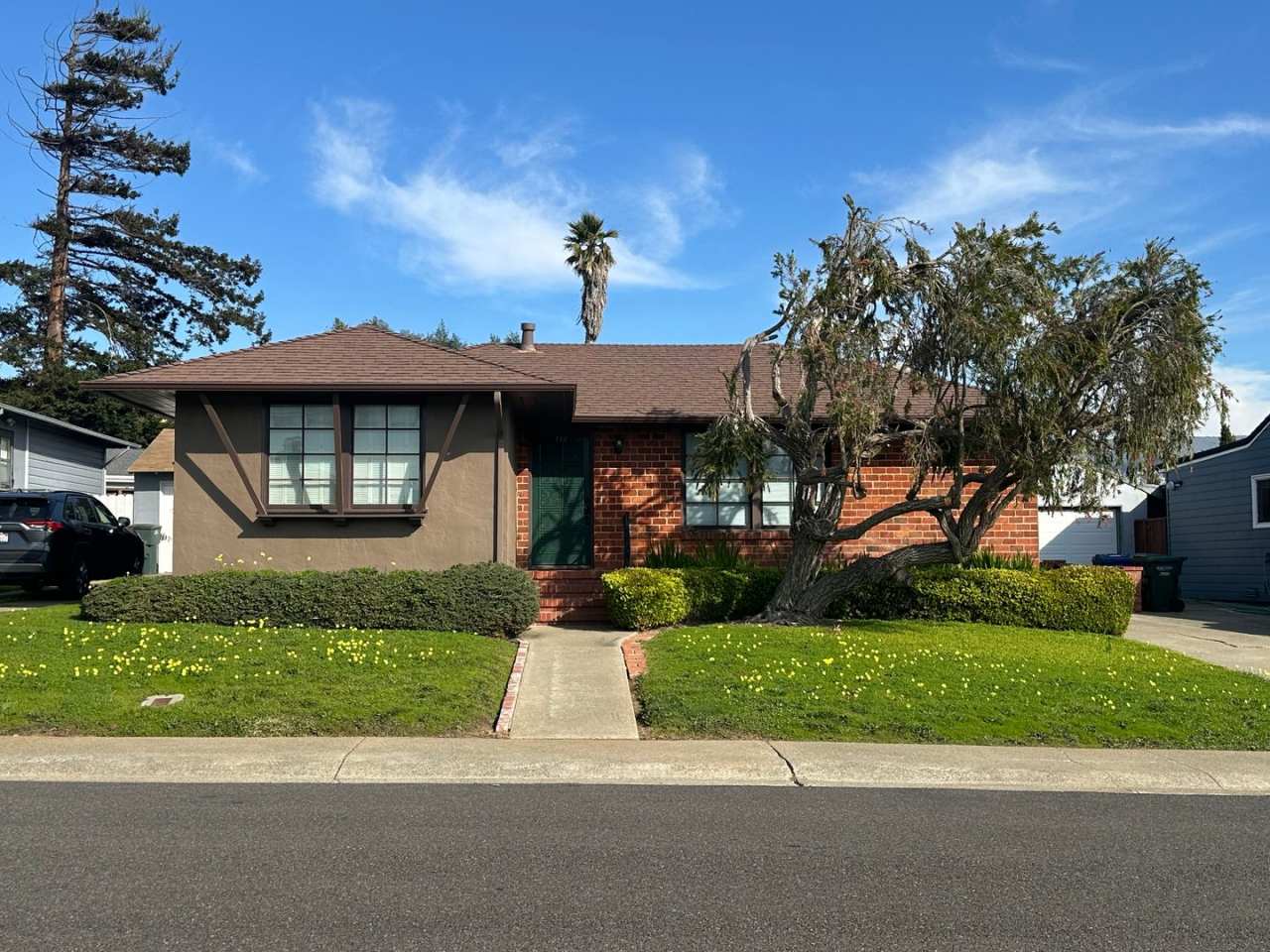 Charming Single-Family Two-Bedroom Home in South San Francisco