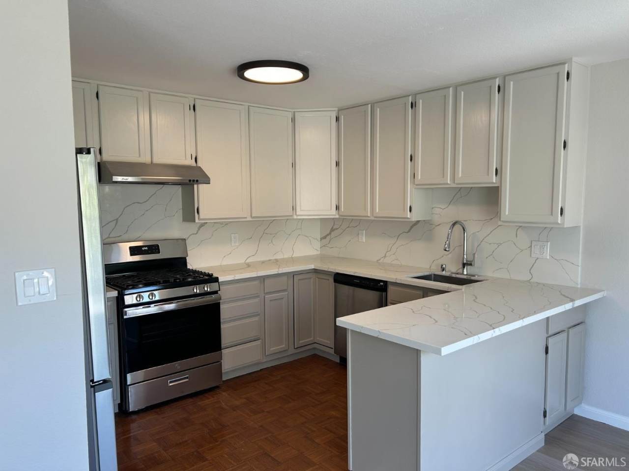 3907 California Street