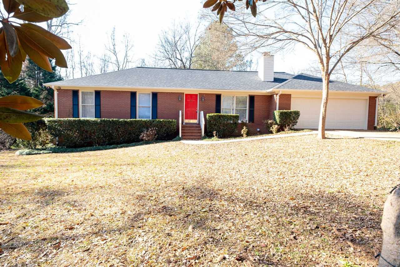 125 HONEY TREE DR | 4 BED 2 BATH IN CEDAR CREEK