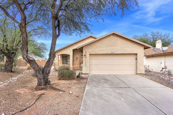 8632 South Desert Skyline Place