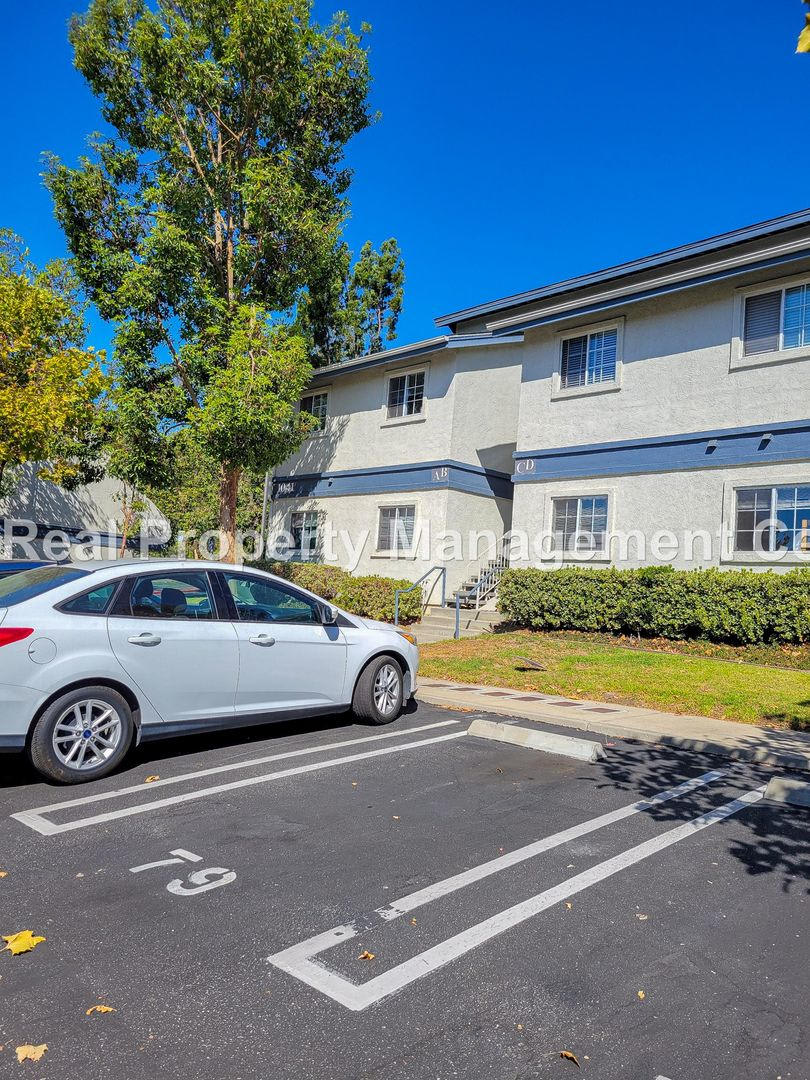 AVAILABLE MARCH - 2 Bedroom / 1 Bathroom SLO Condo
