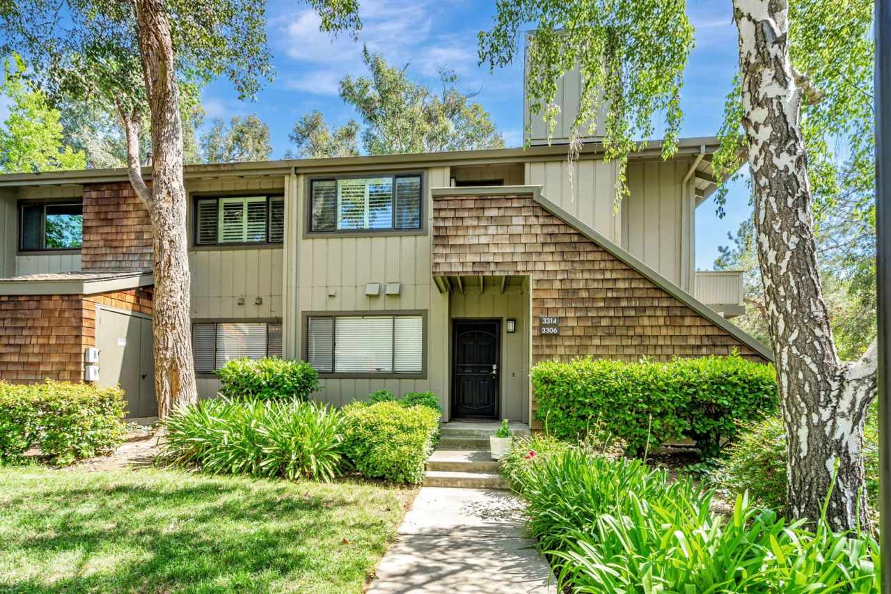 Remodeled 2-Bedroom 1-Bath Almaden Condo