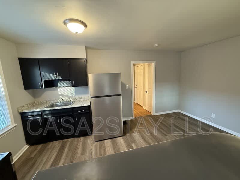 1607 Algonquin Parkway