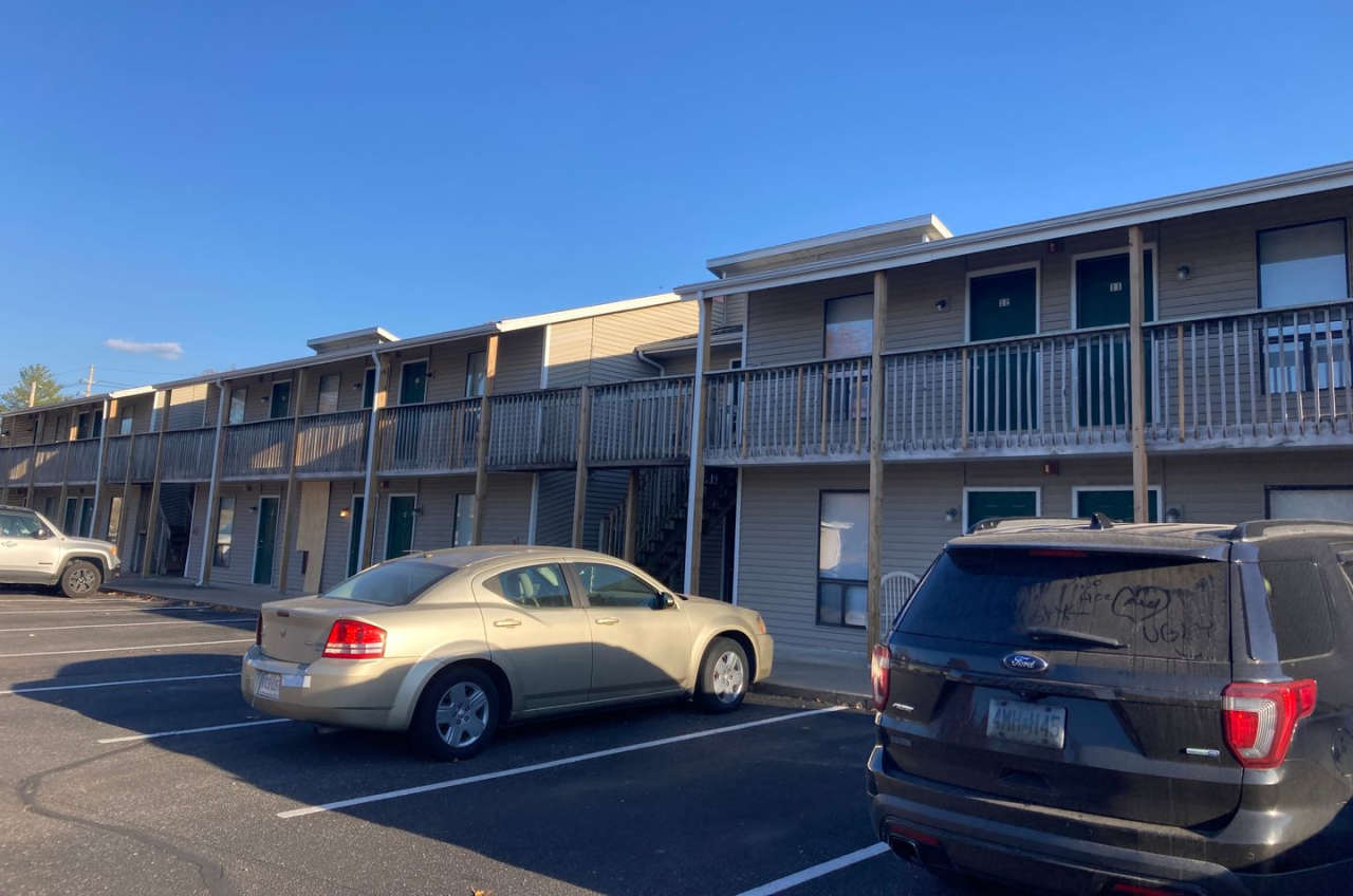 2 Bedroom Apartment in Osage Beach!!