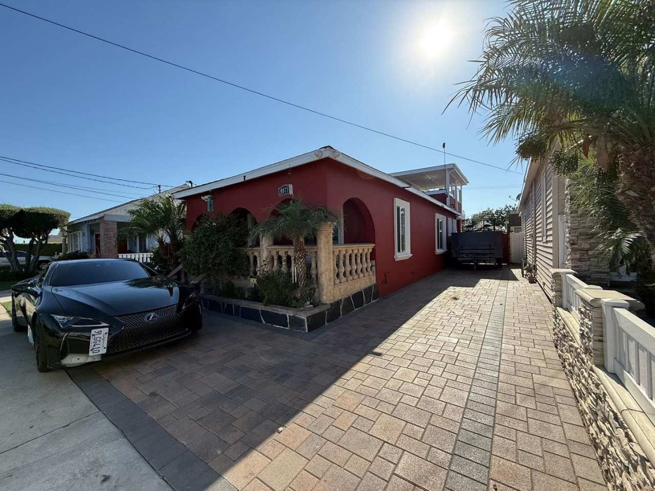 4 bed 3 bath plus 2 Extra Bonus Rooms with full bathroom in the back yard