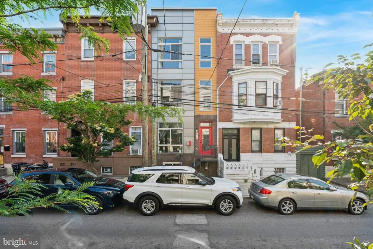 2018 E YORK STREET