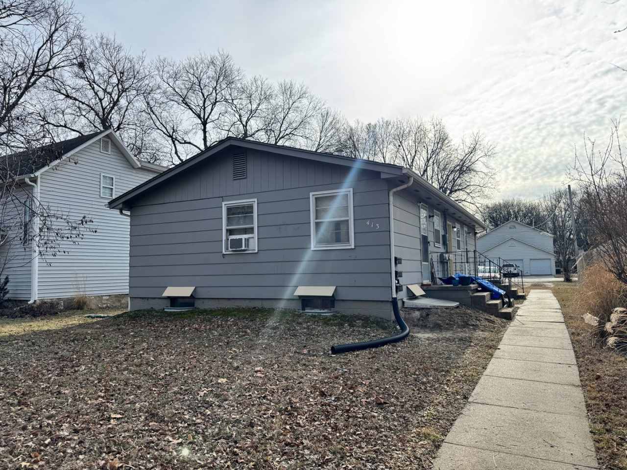 Newly updated 2 bedroom apartment