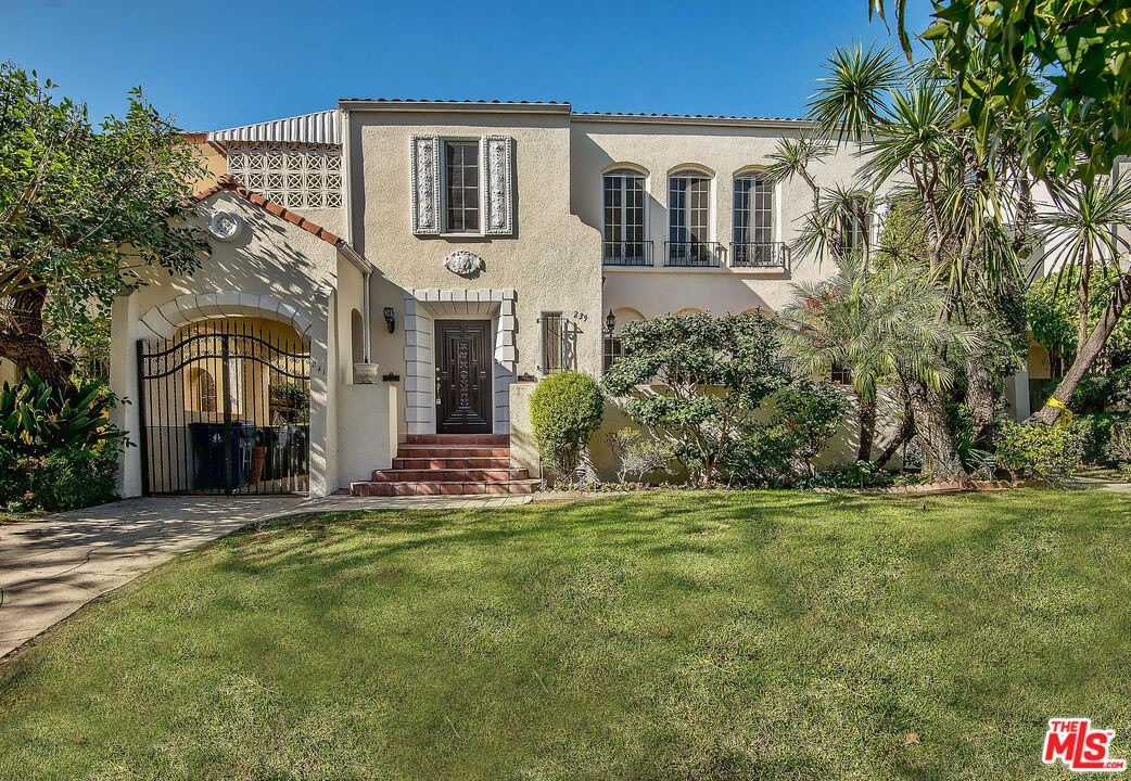 239 S Orange Dr unit: L