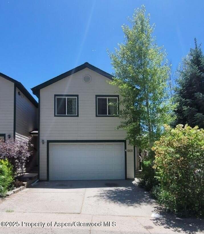 668 Alder Ridge Lane