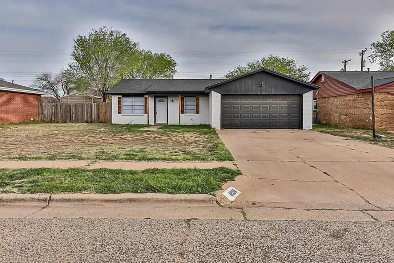 Wow!! Large, Updated 4 Bedroom near LCU and Tech!