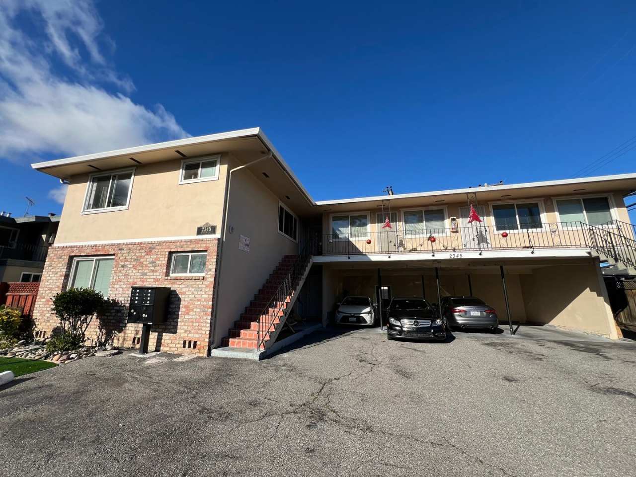 2345 Sutter Ave, Santa Clara, CA 95050
