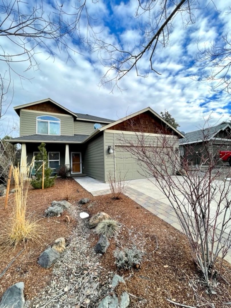 Beautiful 4 bedroom NW Bend Home!