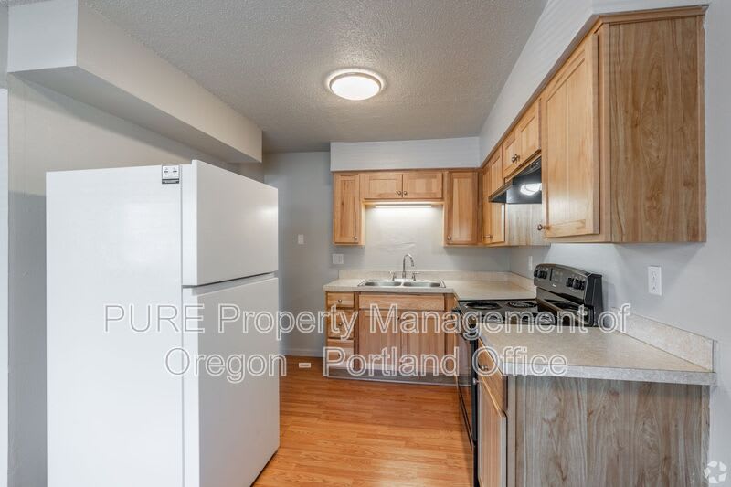 760 Plymouth Drive NE - 30