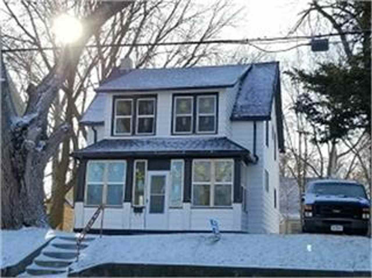 LEASE TO OWN $1800 MO