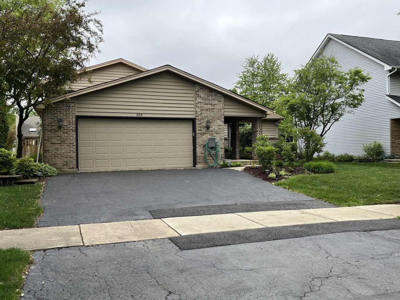 556 Beaconsfield Avenue