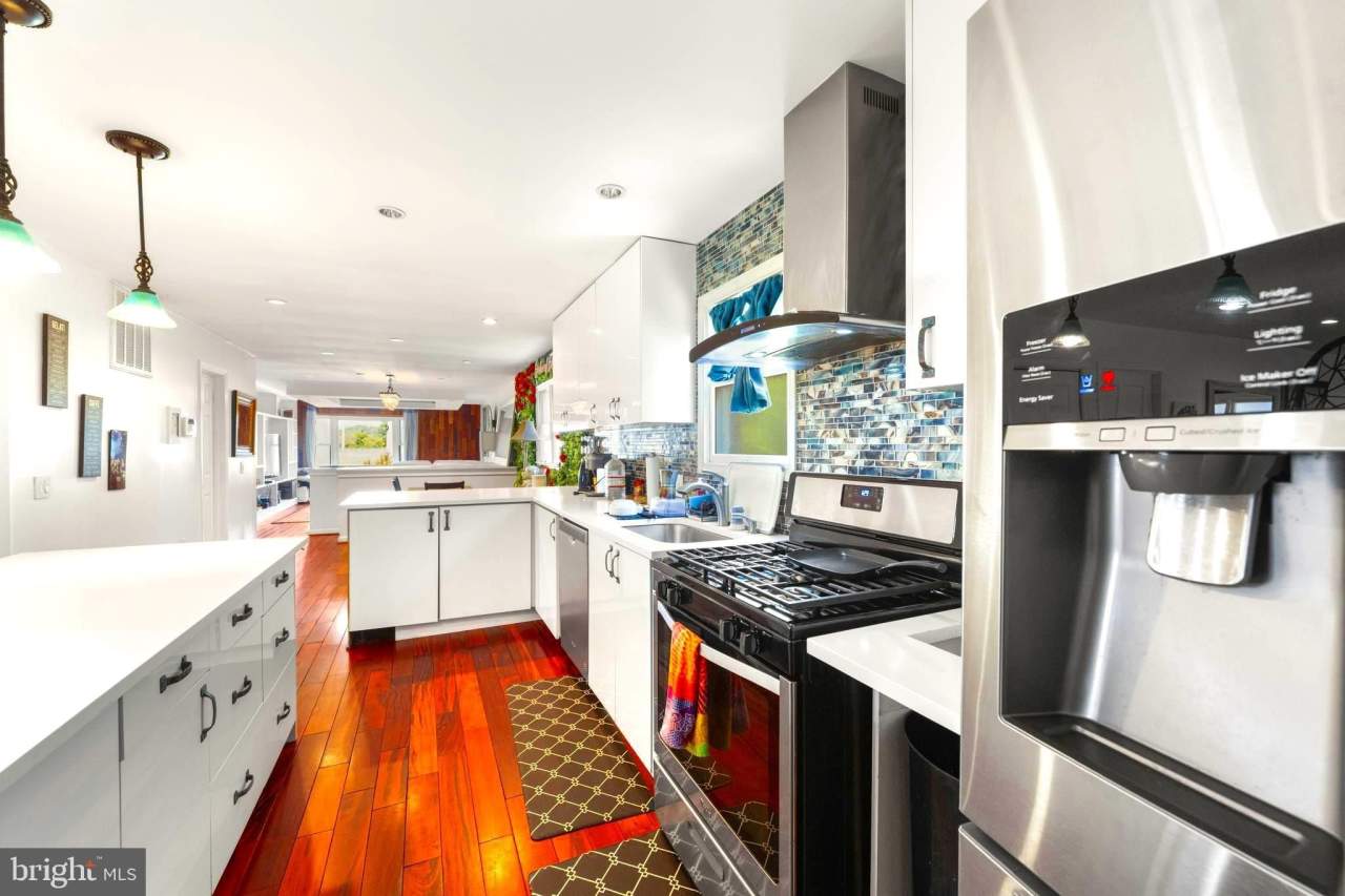 4005 ANACOSTIA Avenue NE