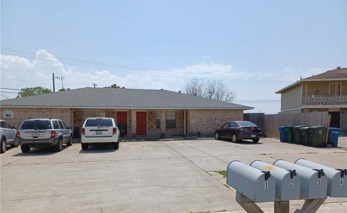 945 Quetzal Street unit: 2