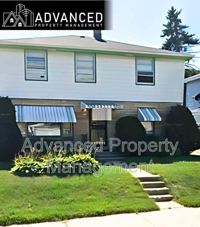 6215 West Keefe Avenue Parkway