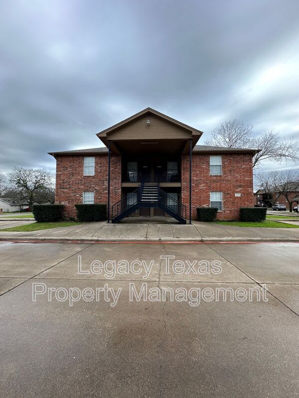 1108 Williams Ave Apt #C