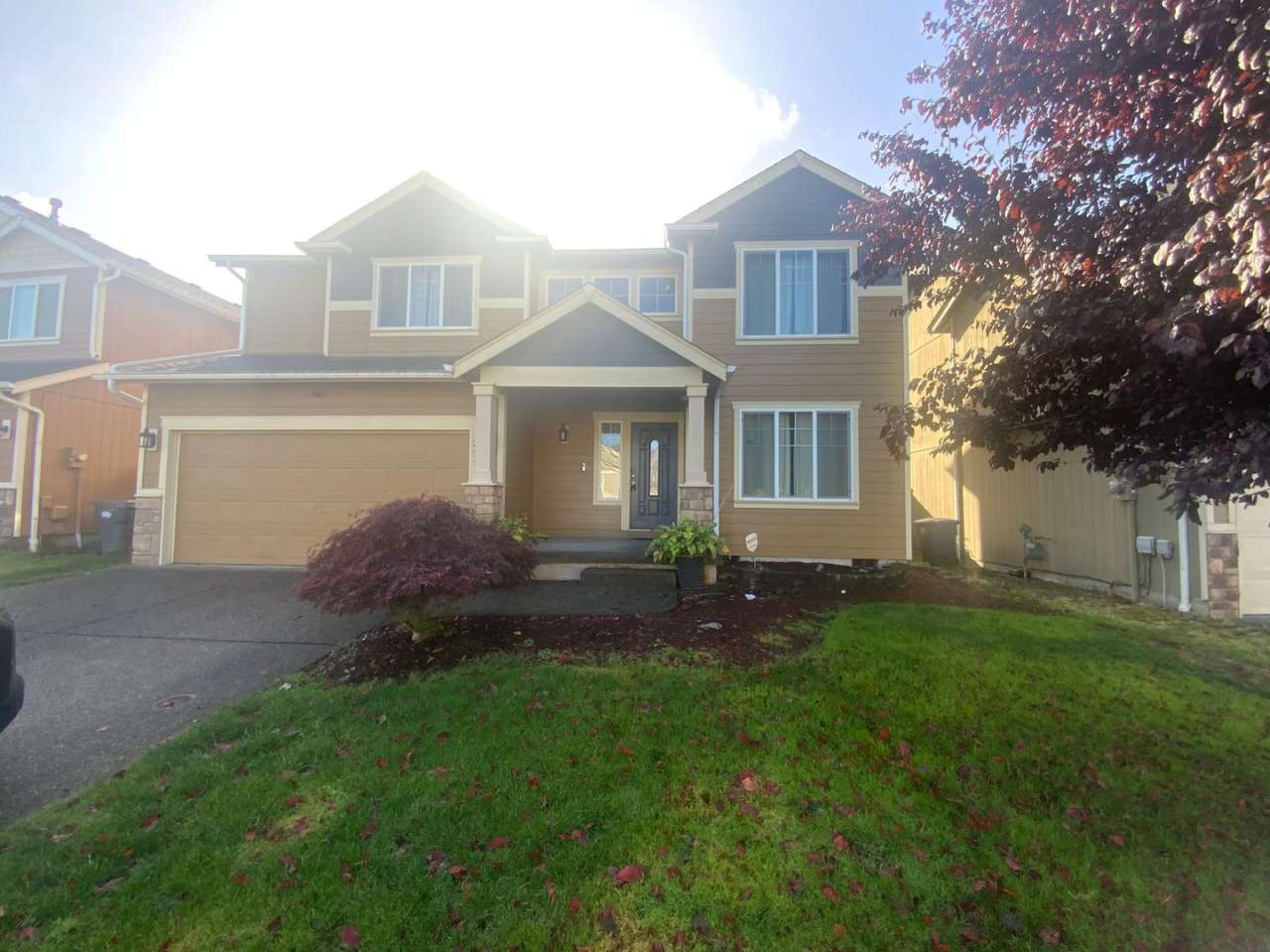 *** NEW RENT SPECIAL - $750 OFF FIRST MONTH'S RENT! *** Beautiful Spanaway Home! Apply Today