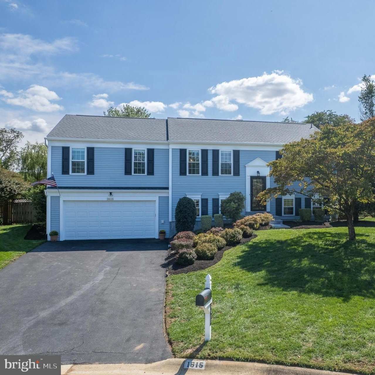1615 SPOTTSWORTH Way