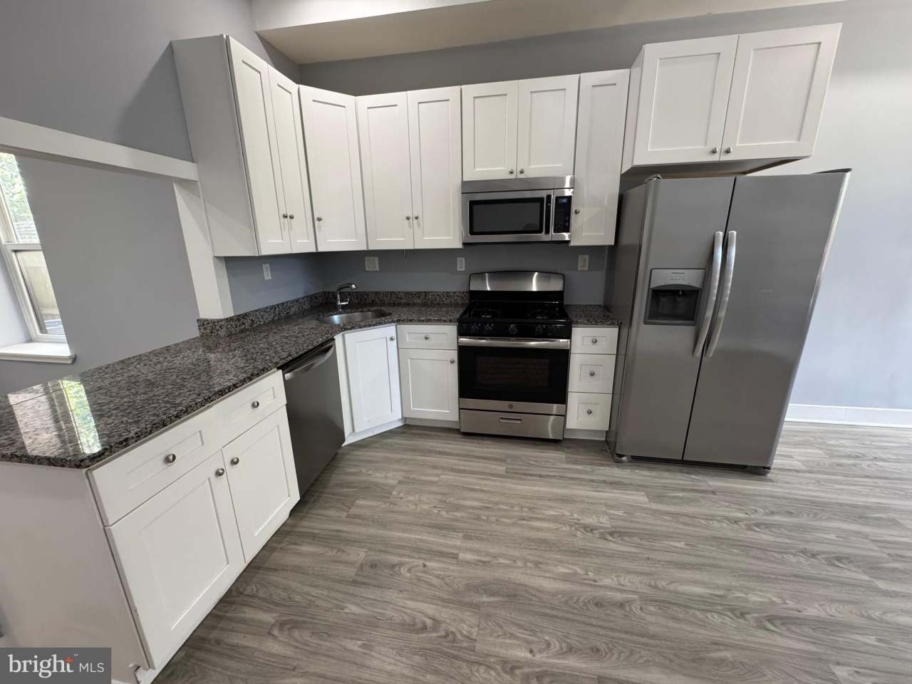 1522 N WILLINGTON Street unit: 1